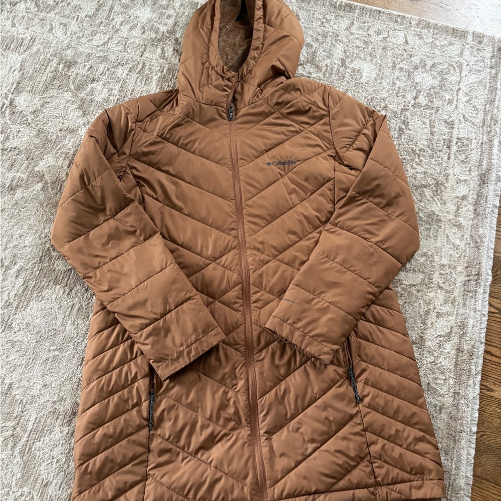 Columbia Women's Tan Hooded Puffer Jacket